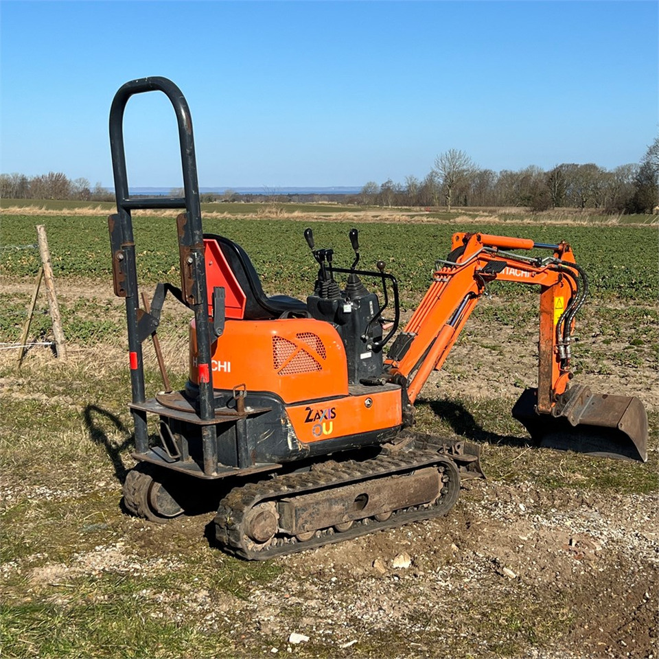 Mini pelle Hitachi ZX10U-2: photos 7