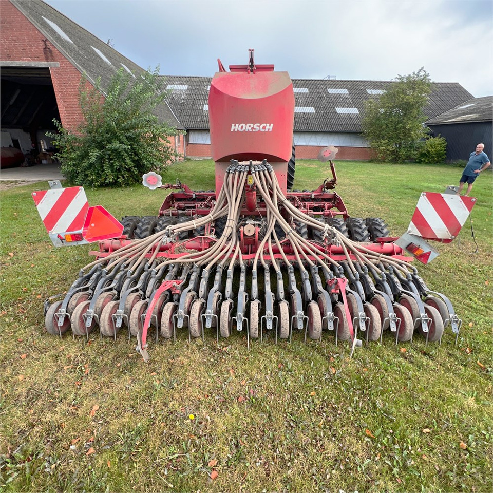 Horsch Pronto 4 DC Starr - Semoir/ Planteuse: photos 2 Horsch Pronto 4 DC Starr - Semoir/ Planteuse: photos 2