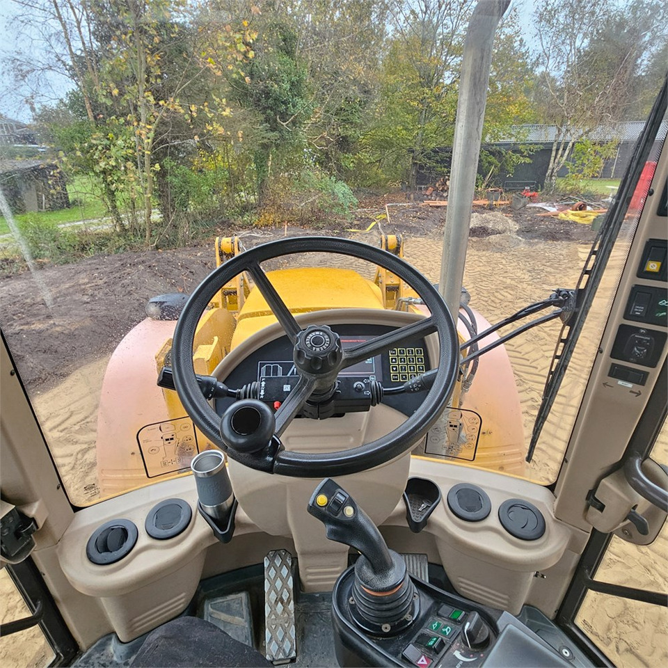 Tractopelle Hydrema 926 D: photos 19