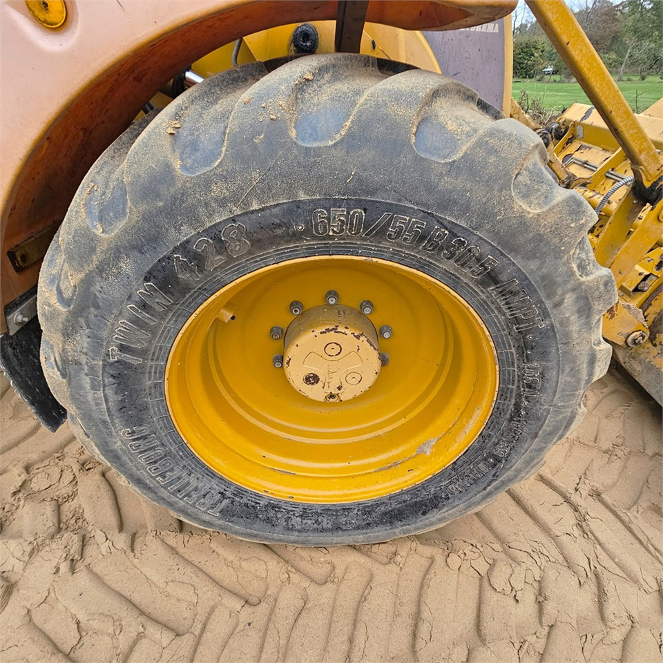 Tractopelle Hydrema 926 D: photos 49