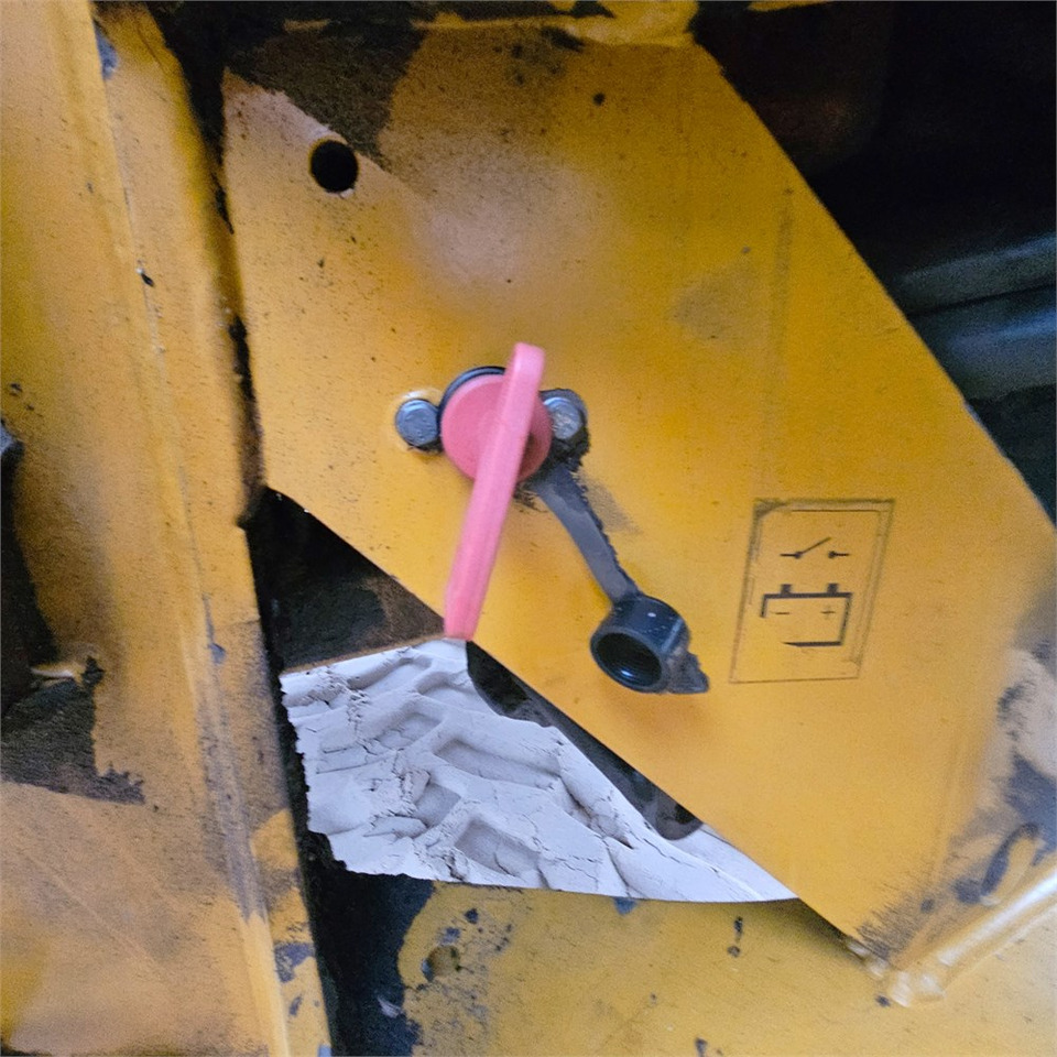 Tractopelle Hydrema 926 D: photos 48