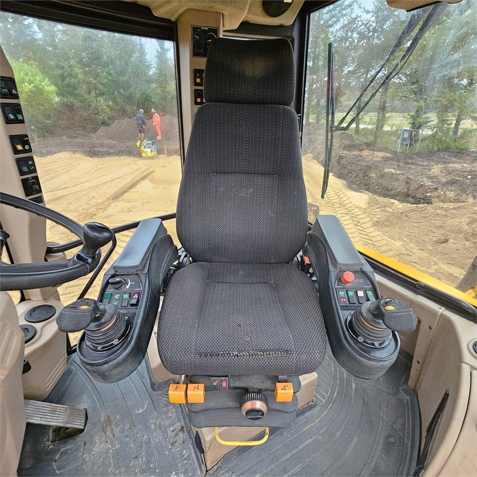 Tractopelle Hydrema 926 D: photos 12