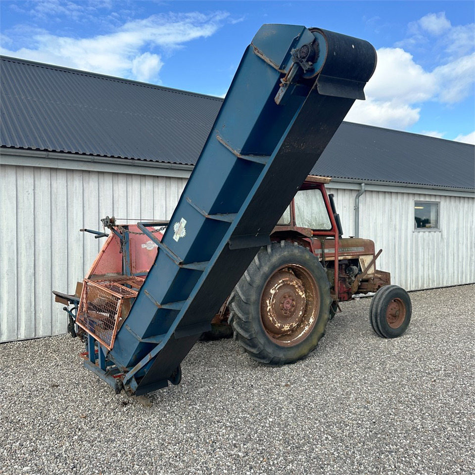 International IH 474 - Tracteur agricole: photos 4 International IH 474 - Tracteur agricole: photos 4