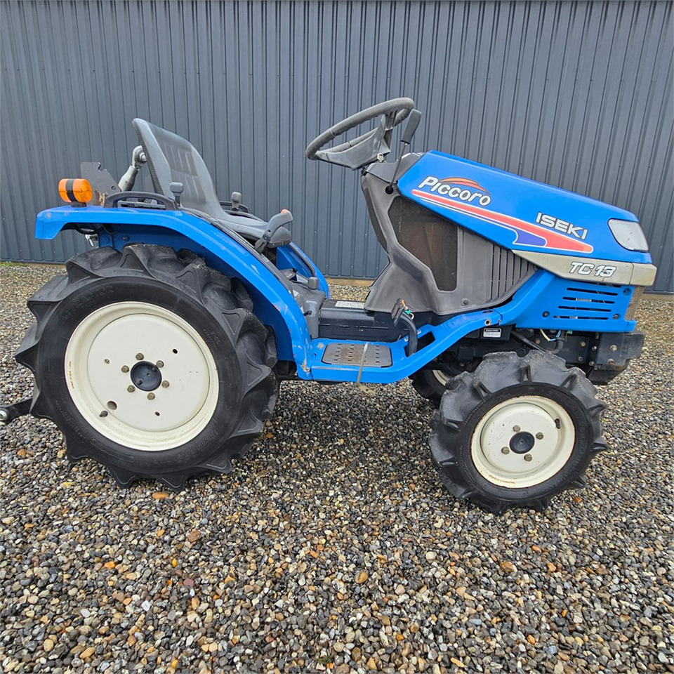 Iseki Piccoro TC13 - Tracteur communal: photos 3 Iseki Piccoro TC13 - Tracteur communal: photos 3