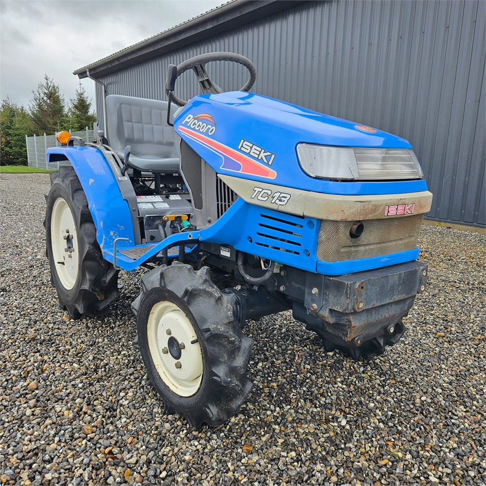 Iseki Piccoro TC13 - Tracteur communal: photos 2 Iseki Piccoro TC13 - Tracteur communal: photos 2