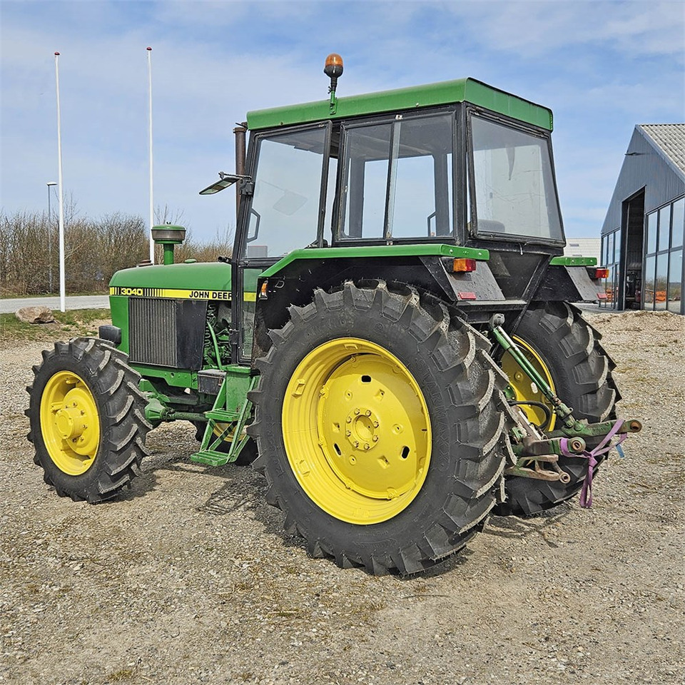 John Deere 3040 - Tracteur agricole: photos 5 John Deere 3040 - Tracteur agricole: photos 5
