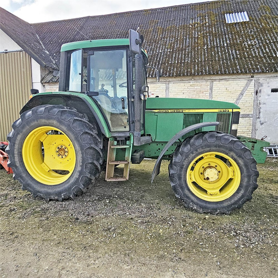 John Deere 6610 - Tracteur agricole: photos 1 John Deere 6610 - Tracteur agricole: photos 1