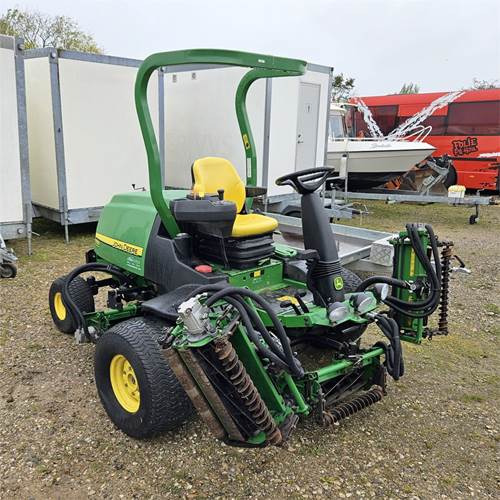John Deere 7700 Precisioncut - Motofaucheuse: photos 1 John Deere 7700 Precisioncut - Motofaucheuse: photos 1