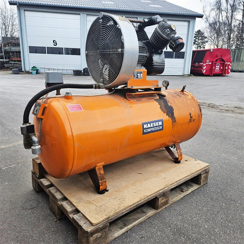 KAESER EPC 840-250 - Compresseur d'air: photos 1 KAESER EPC 840-250 - Compresseur d'air: photos 1