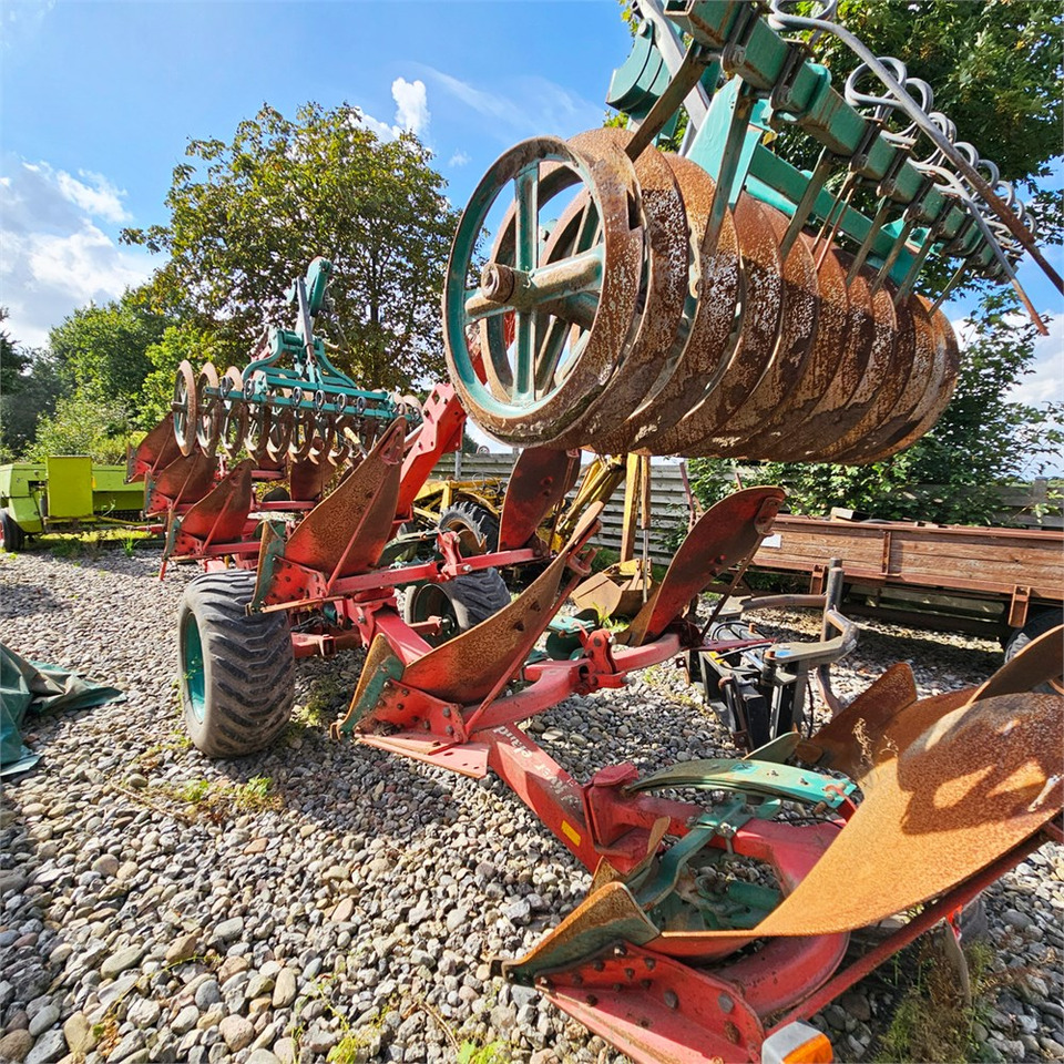 Kverneland PL 100 - Charrue: photos 4 Kverneland PL 100 - Charrue: photos 4