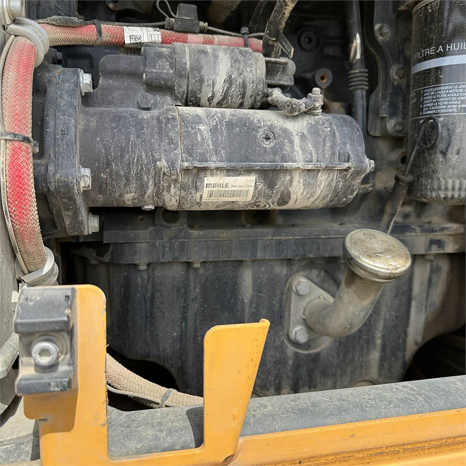 Pelle sur pneus Liebherr A 918 Litronic: photos 44 Pelle sur pneus Liebherr A 918 Litronic: photos 44