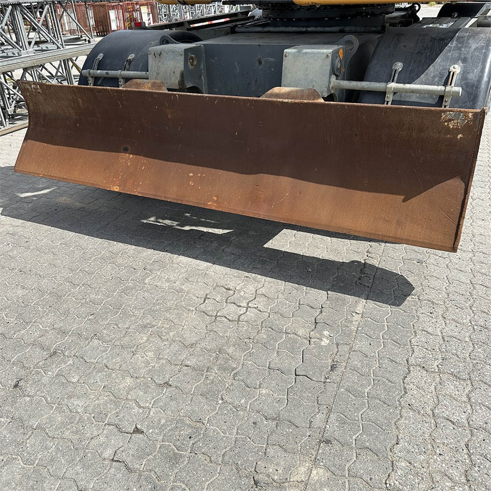 Pelle sur pneus Liebherr A 918 Litronic: photos 40 Pelle sur pneus Liebherr A 918 Litronic: photos 40