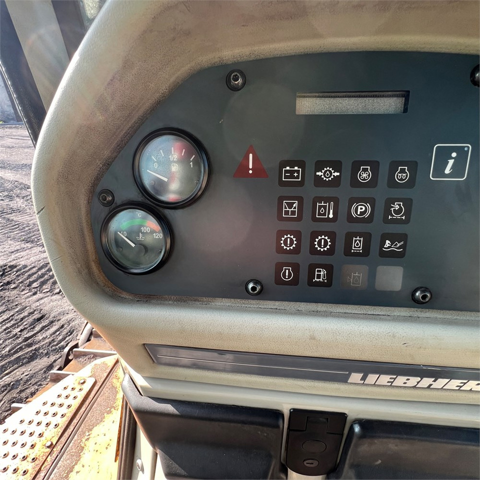 Bulldozer Liebherr PR 764: photos 21 Bulldozer Liebherr PR 764: photos 21