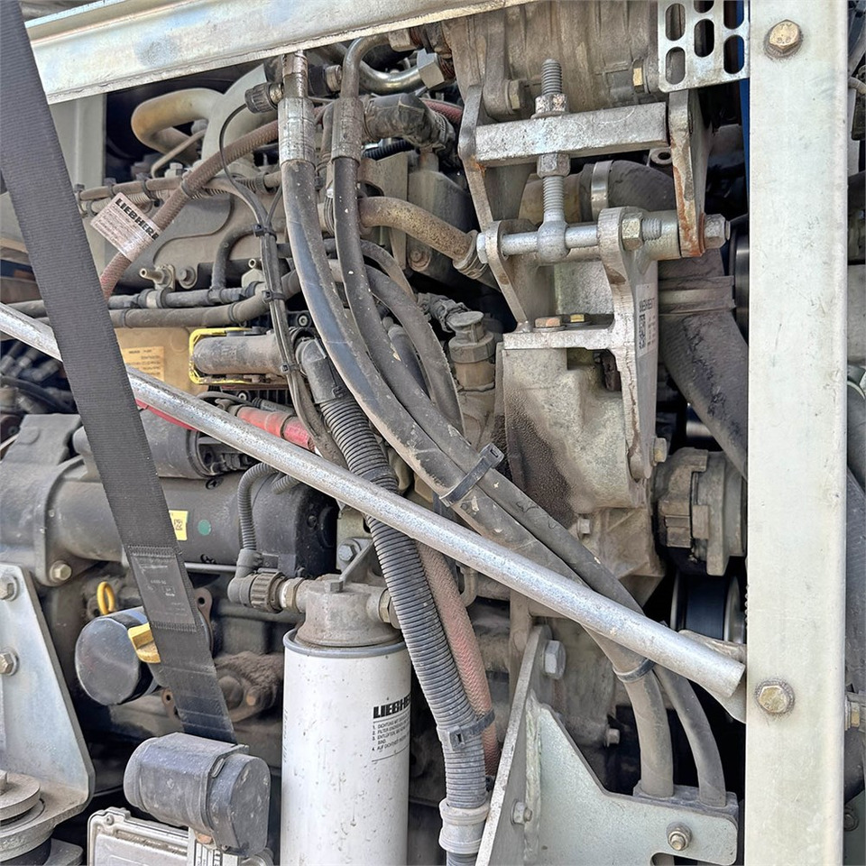 Liebherr R914 Compact Litronic — crédit-bail Liebherr R914 Compact Litronic: photos 27
