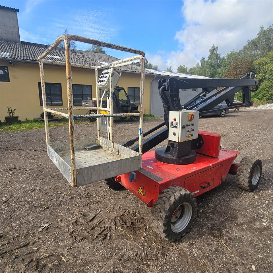 Manitou 100 AE - Nacelle articulée: photos 3 Manitou 100 AE - Nacelle articulée: photos 3