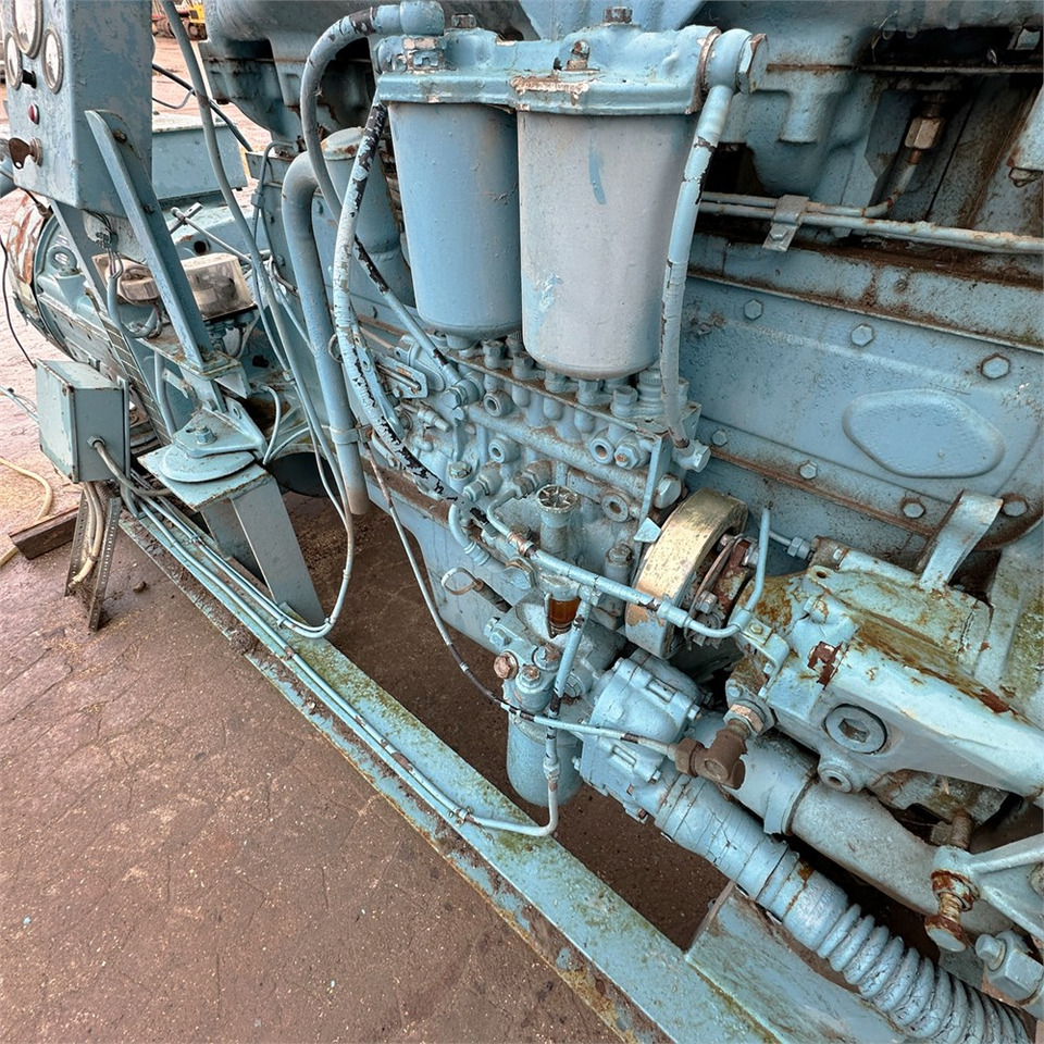 Mercedes emergency power generator C4 — crédit-bail Mercedes emergency power generator C4: photos 8 Mercedes emergency power generator C4 — crédit-bail Mercedes emergency power generator C4: photos 8