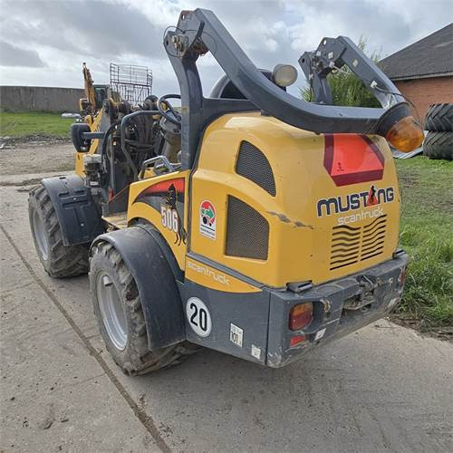 Mustang AL506 - Mini chargeuse: photos 4 Mustang AL506 - Mini chargeuse: photos 4