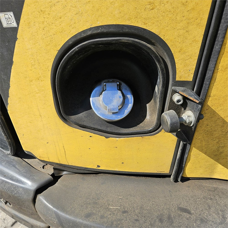 Mini pelle New Holland E39 B: photos 36 Mini pelle New Holland E39 B: photos 36