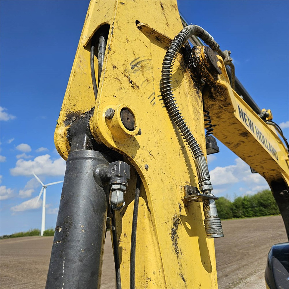 Mini pelle New Holland E39 B: photos 31 Mini pelle New Holland E39 B: photos 31