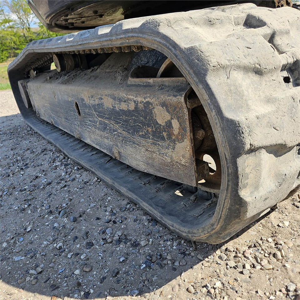 Mini pelle New Holland E39 B: photos 50 Mini pelle New Holland E39 B: photos 50