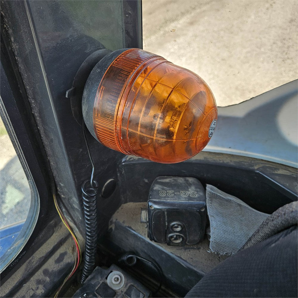 Mini pelle New Holland E39 B: photos 17 Mini pelle New Holland E39 B: photos 17