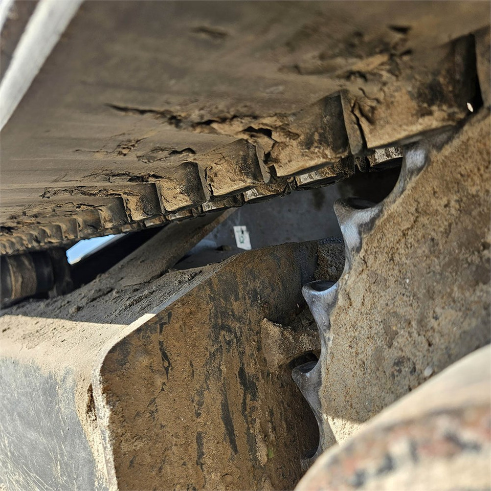 Mini pelle New Holland E39 B: photos 48 Mini pelle New Holland E39 B: photos 48