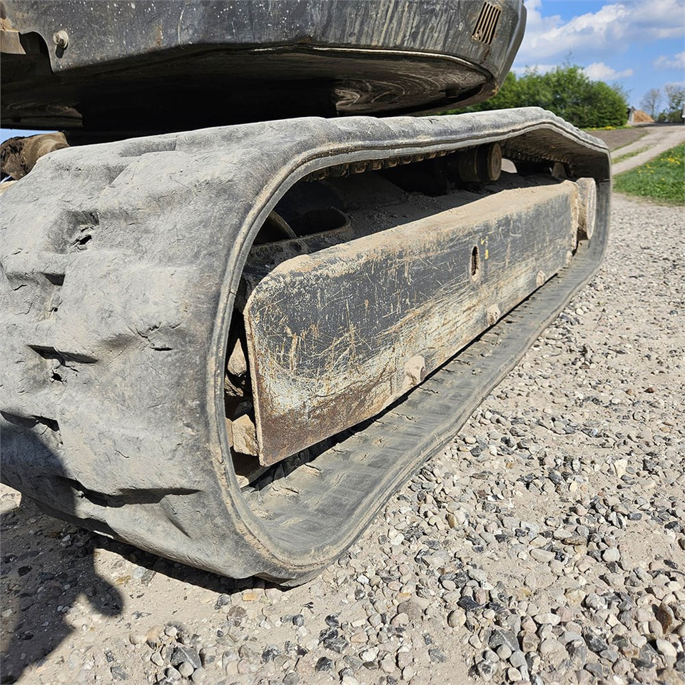 Mini pelle New Holland E39 B: photos 43 Mini pelle New Holland E39 B: photos 43