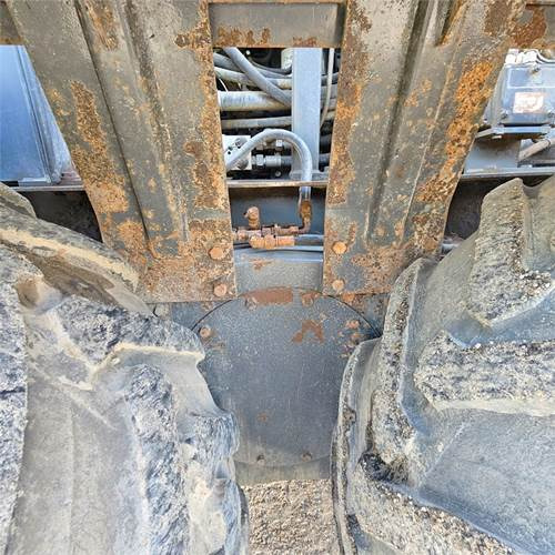 Niveleuse New Holland F 106.7A: photos 42 Niveleuse New Holland F 106.7A: photos 42