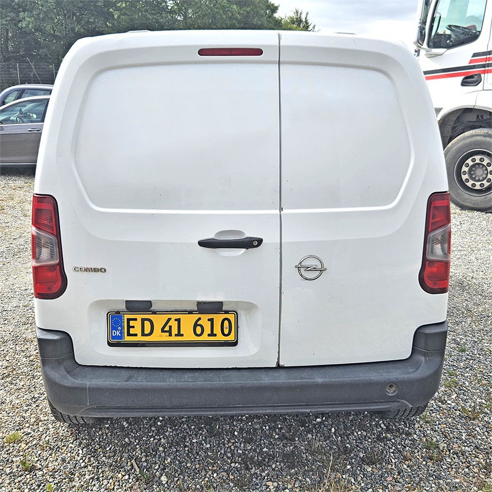 Opel Combo Van - Fourgonnette: photos 5 Opel Combo Van - Fourgonnette: photos 5