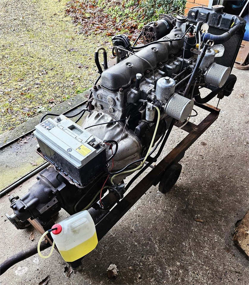 Rolls-Royce FB60 - Moteur pour Voiture: photos 1 Rolls-Royce FB60 - Moteur pour Voiture: photos 1