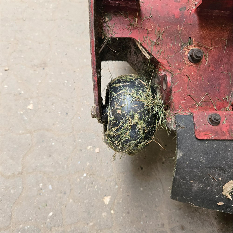 Motofaucheuse Toro 31975: photos 41 Motofaucheuse Toro 31975: photos 41