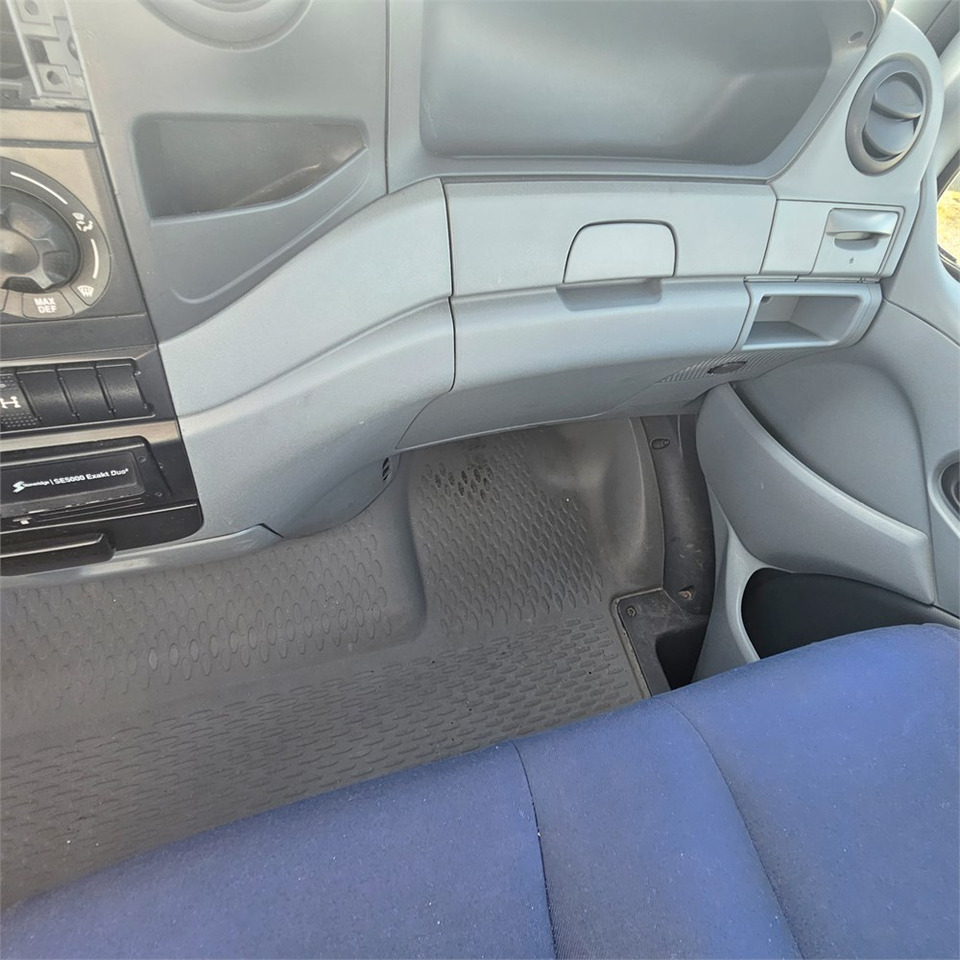 Tracteur routier Iveco Daily: photos 16