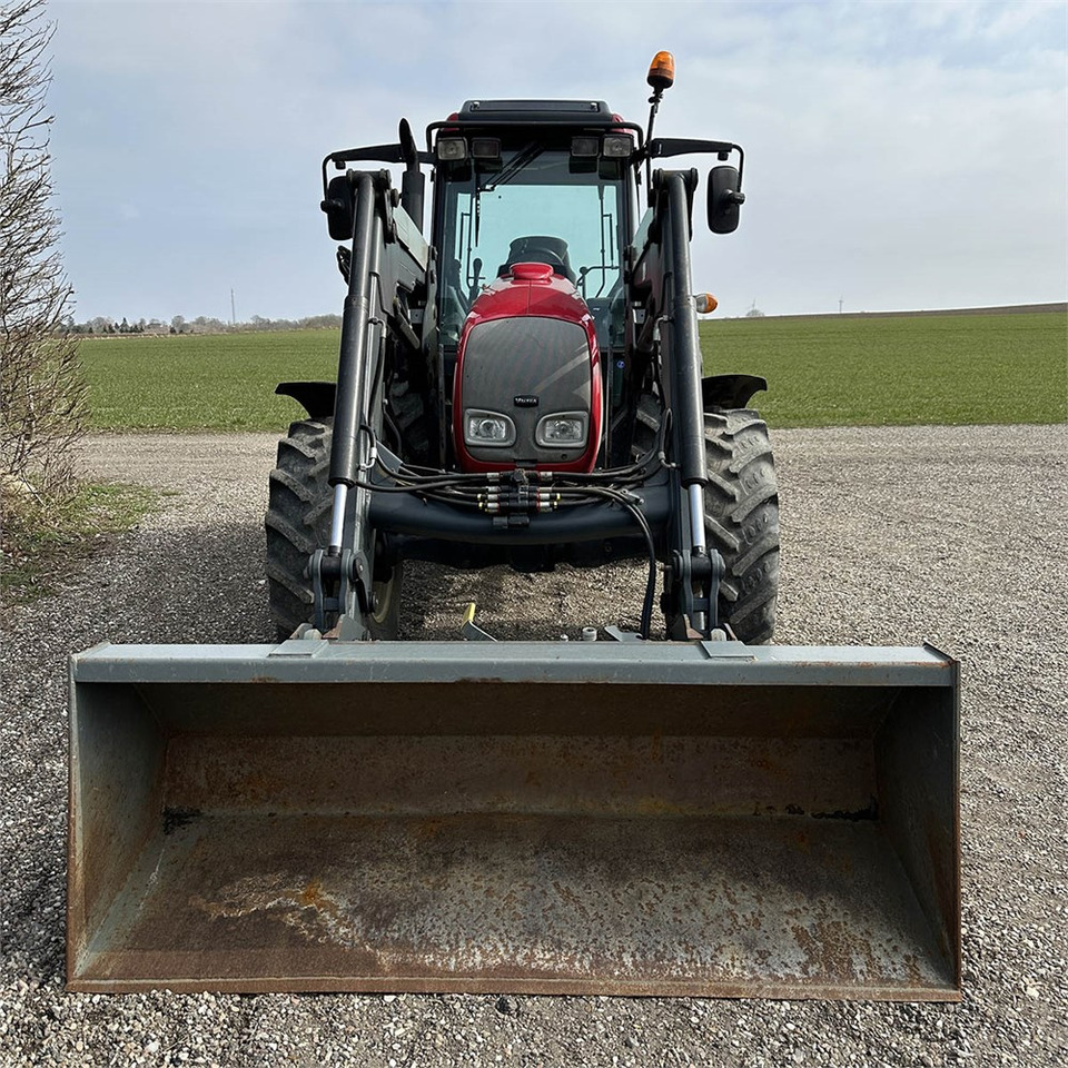 Valtra A85 - Tracteur agricole: photos 3 Valtra A85 - Tracteur agricole: photos 3