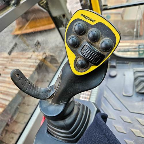 Volvo EC300 EL — crédit-bail Volvo EC300 EL: photos 15