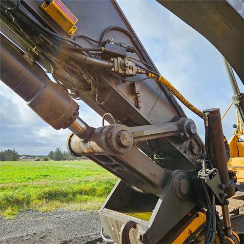 Volvo EC300 EL — crédit-bail Volvo EC300 EL: photos 32