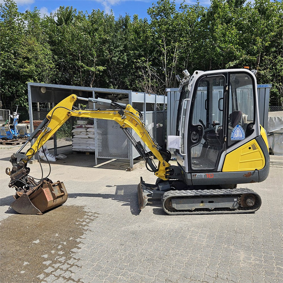 Wacker Neuson ET 18 - Mini pelle: photos 2 Wacker Neuson ET 18 - Mini pelle: photos 2