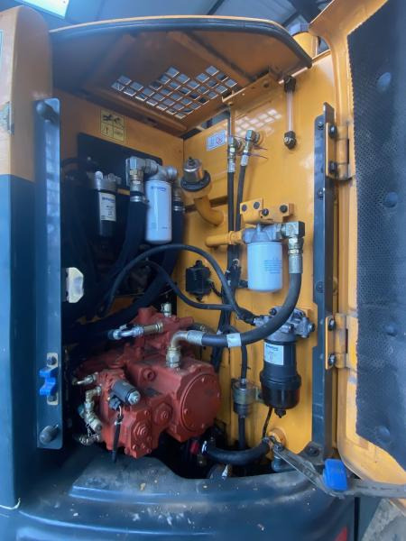 Pelle sur chenille Hyundai ROBEX 125 LCR-9A: photos 14