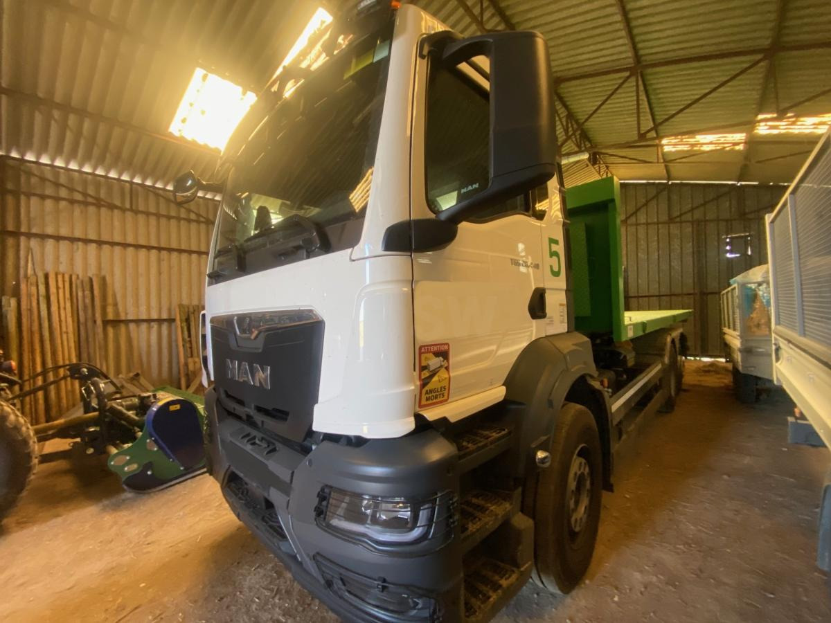 MAN TGS 26.440 - Camion ampliroll: photos 2 MAN TGS 26.440 - Camion ampliroll: photos 2