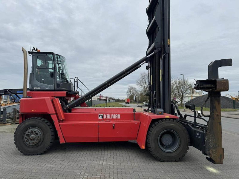 Kalmar DCG100-45ED6 - Chariot porte-conteneur: photos 1 Kalmar DCG100-45ED6 - Chariot porte-conteneur: photos 1