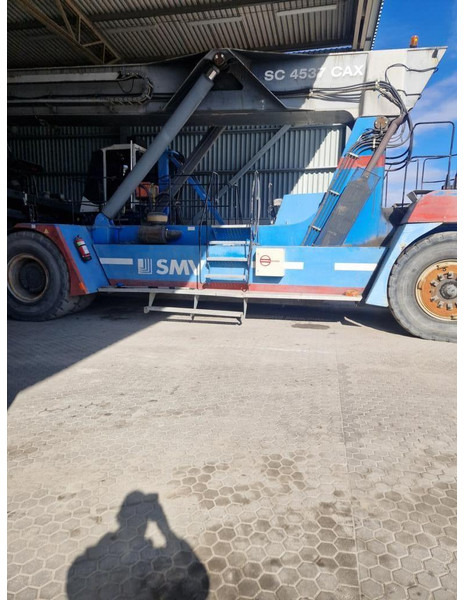 SMV Konecranes SMV SC4537CAX5 - Reach stacker: photos 2 SMV Konecranes SMV SC4537CAX5 - Reach stacker: photos 2