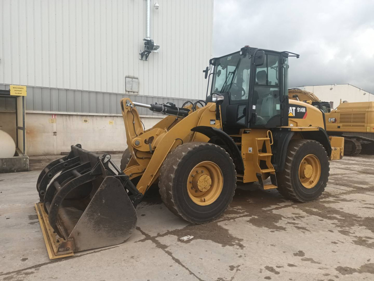 CAT 914M - Chargeuse sur pneus: photos 1 CAT 914M - Chargeuse sur pneus: photos 1