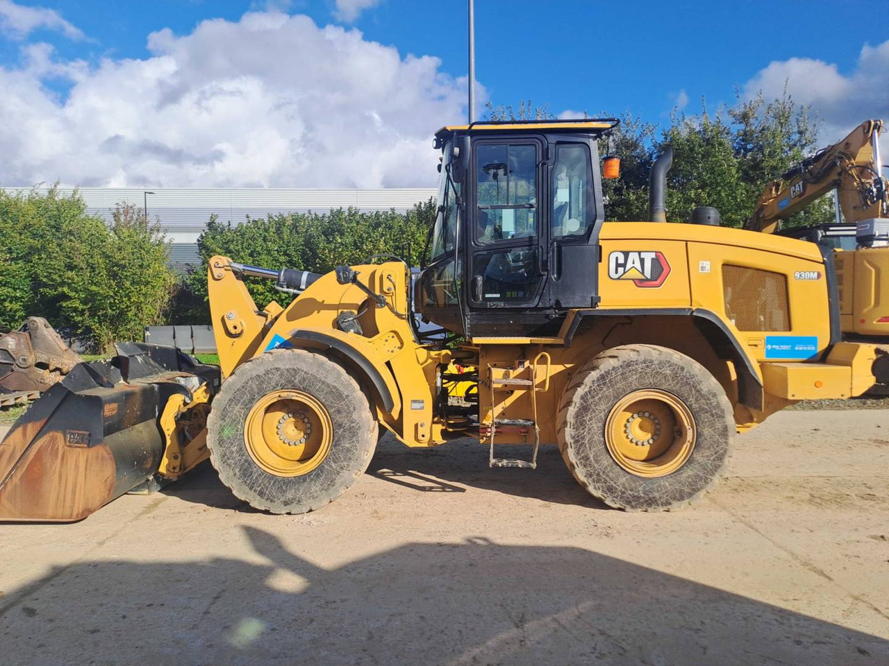 CAT 930M - Chargeuse sur pneus: photos 1 CAT 930M - Chargeuse sur pneus: photos 1