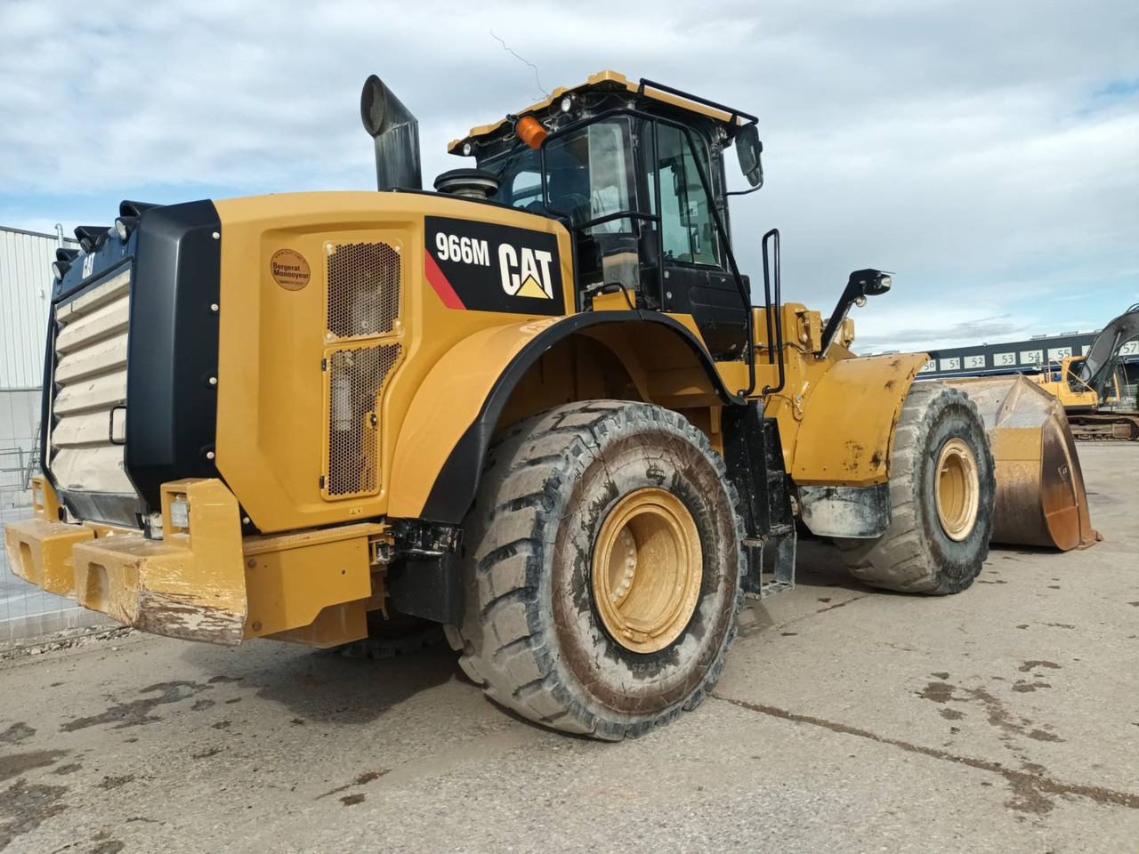 CAT 966M - Chargeuse sur pneus: photos 3 CAT 966M - Chargeuse sur pneus: photos 3