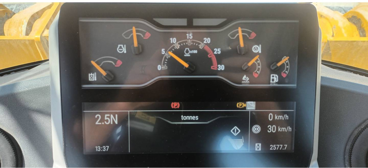 CAT 972 XE - Chargeuse sur pneus: photos 5 CAT 972 XE - Chargeuse sur pneus: photos 5