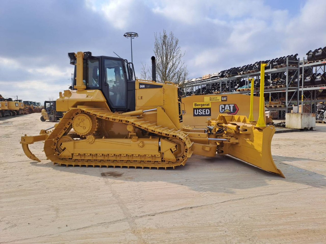 CAT D6NLGP - Bulldozer: photos 5 CAT D6NLGP - Bulldozer: photos 5