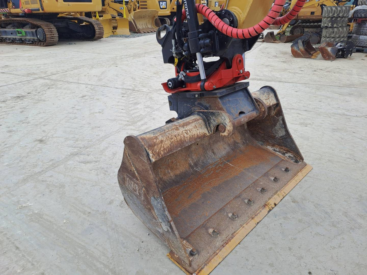 Pelle sur pneus CAT M315F IVC: photos 20 Pelle sur pneus CAT M315F IVC: photos 20