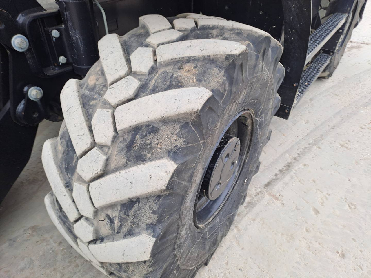 Pelle sur pneus CAT M315F IVC: photos 10 Pelle sur pneus CAT M315F IVC: photos 10