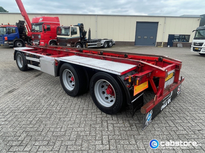 Bulthuis ADGA 10 Bulthuis ADGA10 3-assige container aanhangwagen - BPW - Duomatic - Bouwjaar 2005 - Semi-remorque porte-conteneur/ Caisse mobile: photos 1 Bulthuis ADGA 10 Bulthuis ADGA10 3-assige container aanhangwagen - BPW - Duomatic - Bouwjaar 2005 - Semi-remorque porte-conteneur/ Caisse mobile: photos 1