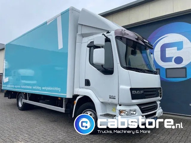 DAF LF 45 .180 4x2 Bakwagen - 12 Ton's - MANUAL - Airco - Year 2007 - Camion fourgon: photos 2 DAF LF 45 .180 4x2 Bakwagen - 12 Ton's - MANUAL - Airco - Year 2007 - Camion fourgon: photos 2