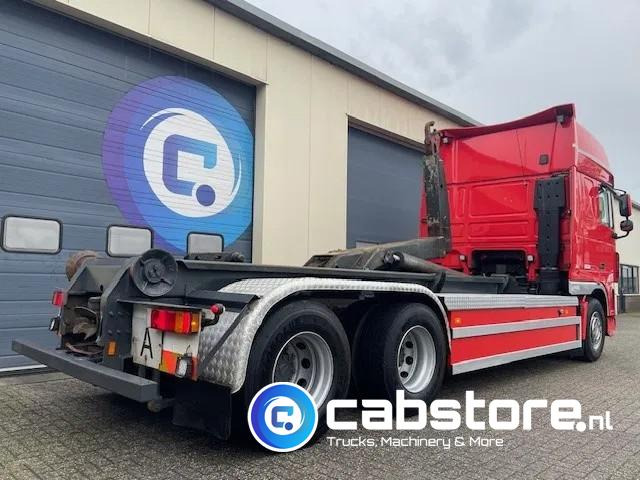 DAF XF 105 .460 FAS Euro 5 - 25 ton's Haakarmsysteem - Hooklift - Abrolkipper - Year 2006 - ANALOG TACHO - Camion ampliroll: photos 4 DAF XF 105 .460 FAS Euro 5 - 25 ton's Haakarmsysteem - Hooklift - Abrolkipper - Year 2006 - ANALOG TACHO - Camion ampliroll: photos 4